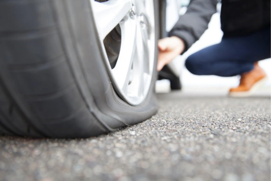 Tell us about your vehicle issue, our mobile tyre fitting team will be able to help