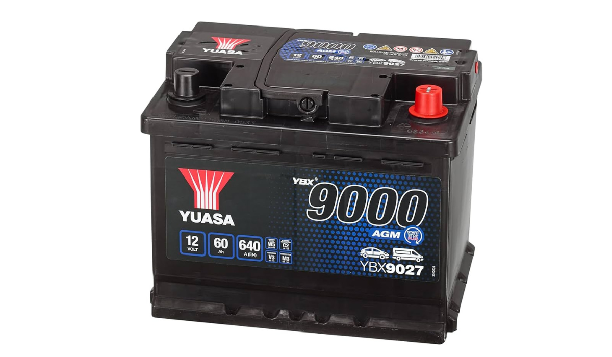 Contact a mobile mechanic in the North West and North Wales area - Mechanic working now