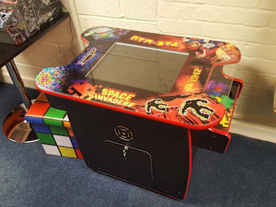 Retro arcade game hire
