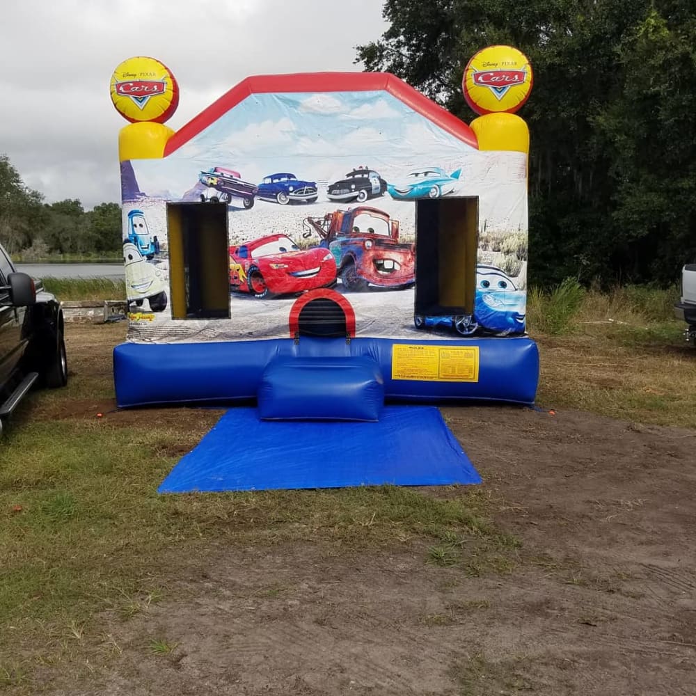 Lightning mcqueen discount bounce house