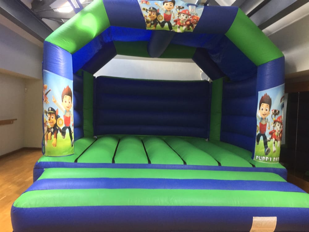 Bouncy Castles Bouncy Castles Inflatables Hire And Childrens Party Packages In Lichfield Tamworth Rugeley Burton On Trent Cannock Staffordshire