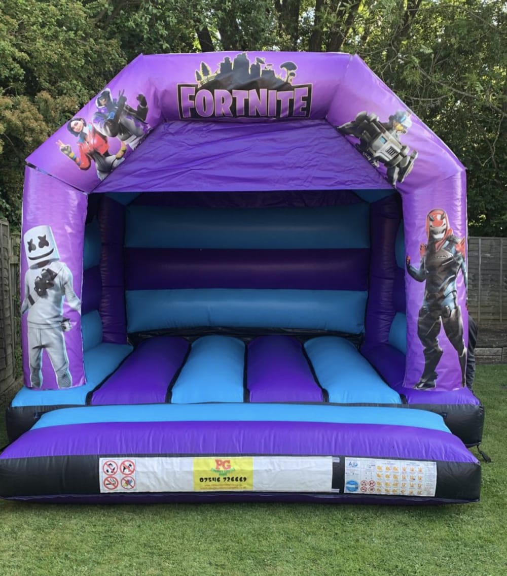 Bouncy castle deals hire near me