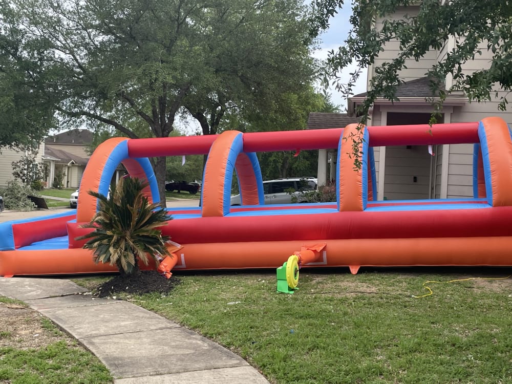 Hot Chocolate Maker - Party Rentals, Inflatable Rental, Bounce Houses,  Games in Texas