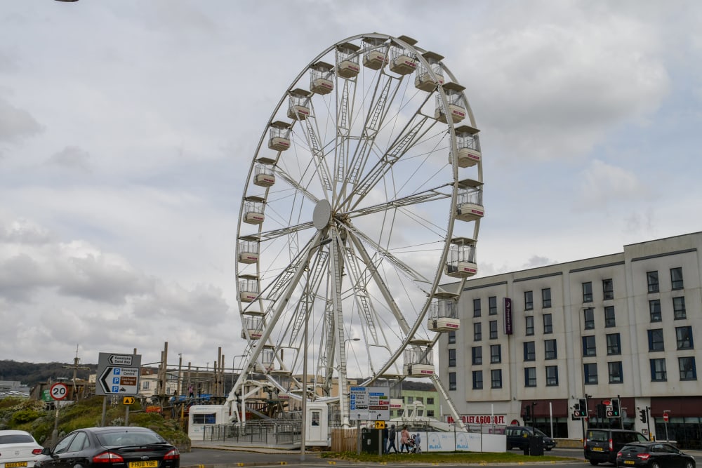 Where to next for giant Ferris wheel?