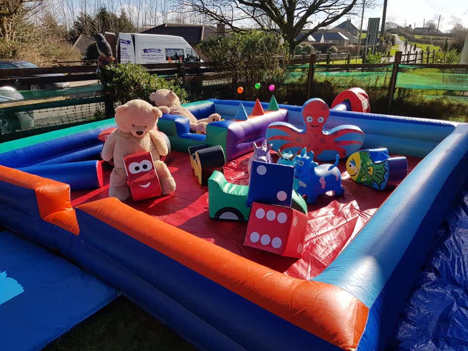 Inflatable Outdoor Soft Play Activity Arena Bouncy castle soft play themed party packages hire in Launceston Bude Holsworthy Plymouth Exeter Truro Barstaple Devon Cornwall Kidz Bouncy Castle Soft Play...