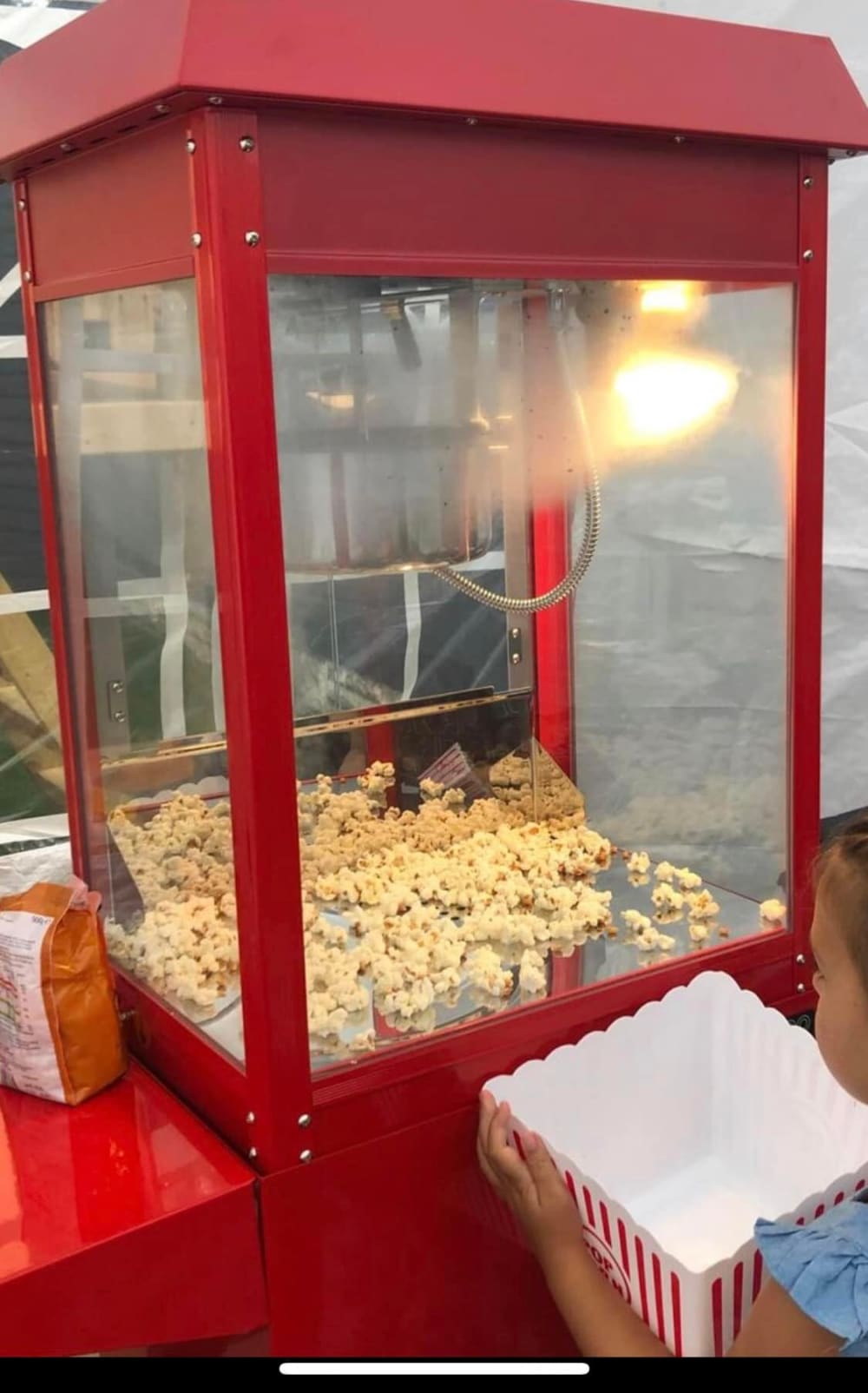 Big popcorn shop machine