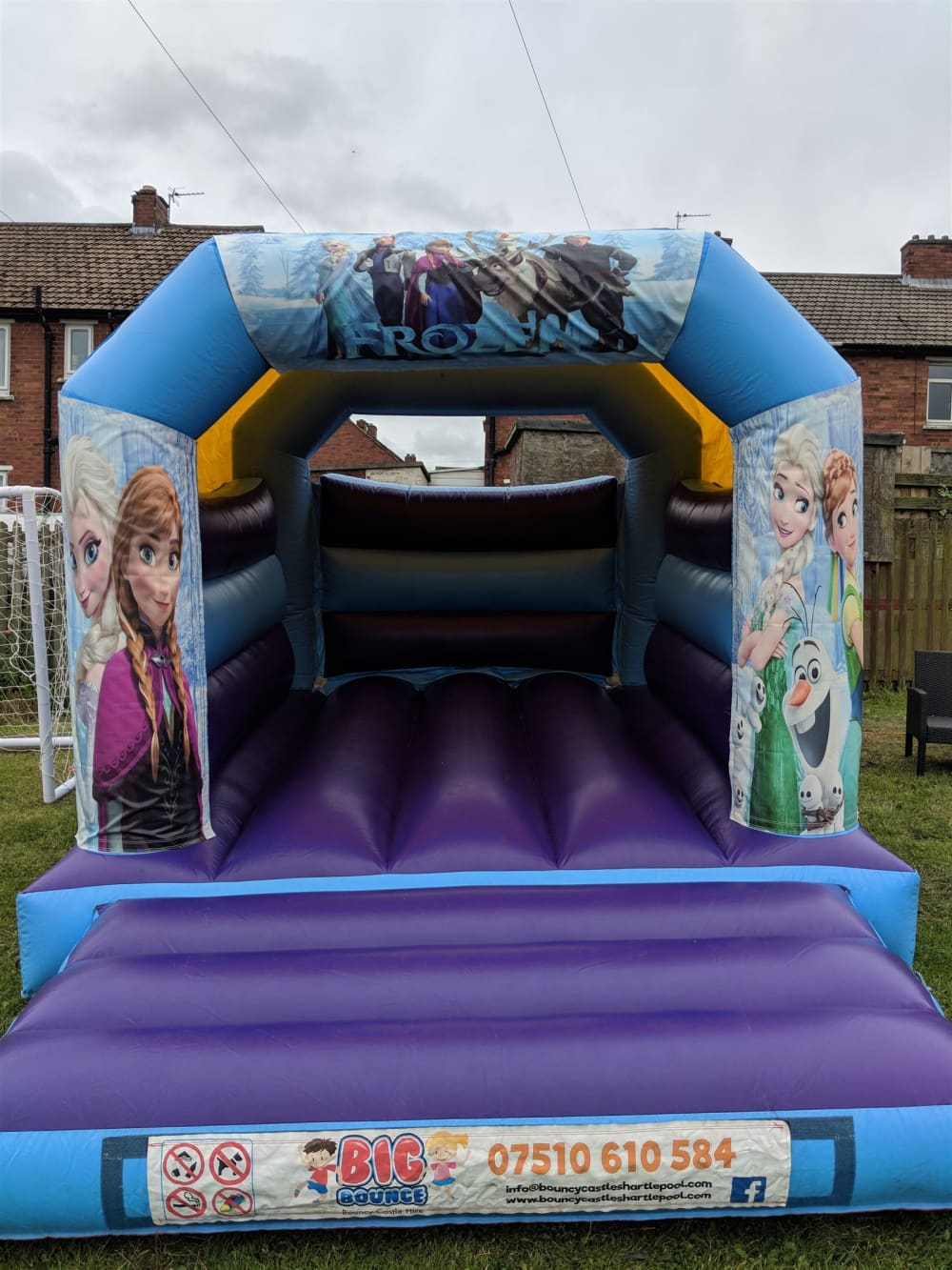 bouncy castle hire Perth