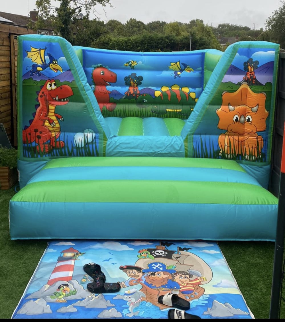 Dinosaurs Paw Patrol Moana 10x13ft Bouncy Castle Hire In Berkshire Reading