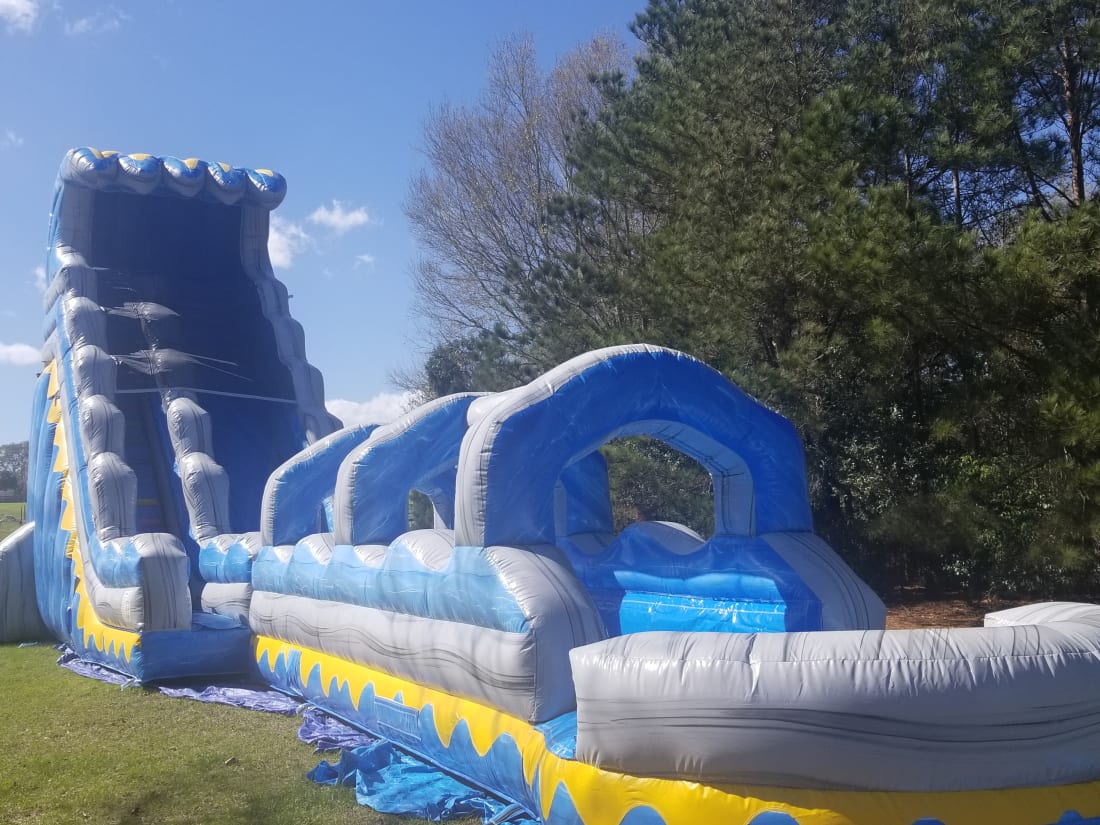 Tsunami 25ft single lane slide with slip and slide - Hire in FL