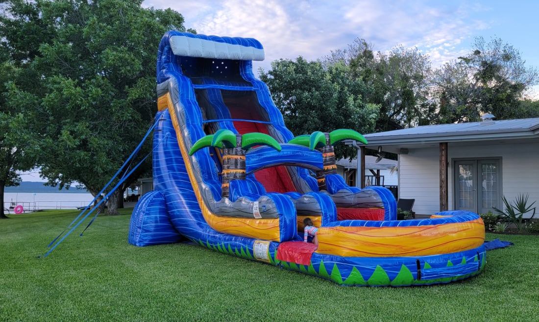 Tropical Fireblast Tsunami Wet/Dry Slide | Fort Worth & Arlington