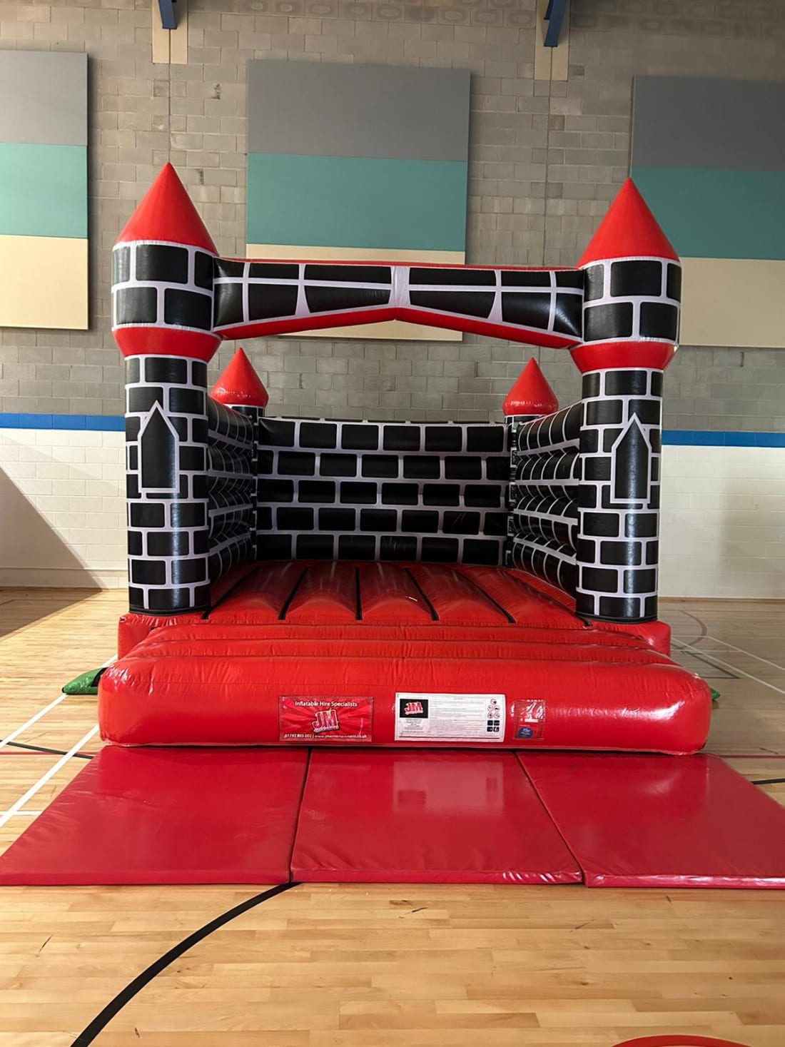 Camelot Theme Bouncy Castle
