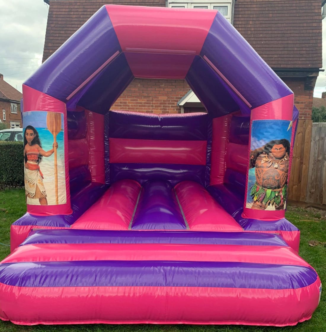 15x12 Moana Pink Bouncy Castle Bouncy Castle Inflatable Slide Photobooth Soft Play Hire In Dagenham Romford Barking Rainham Ilford Chigwell Woodford Hainault Upminster