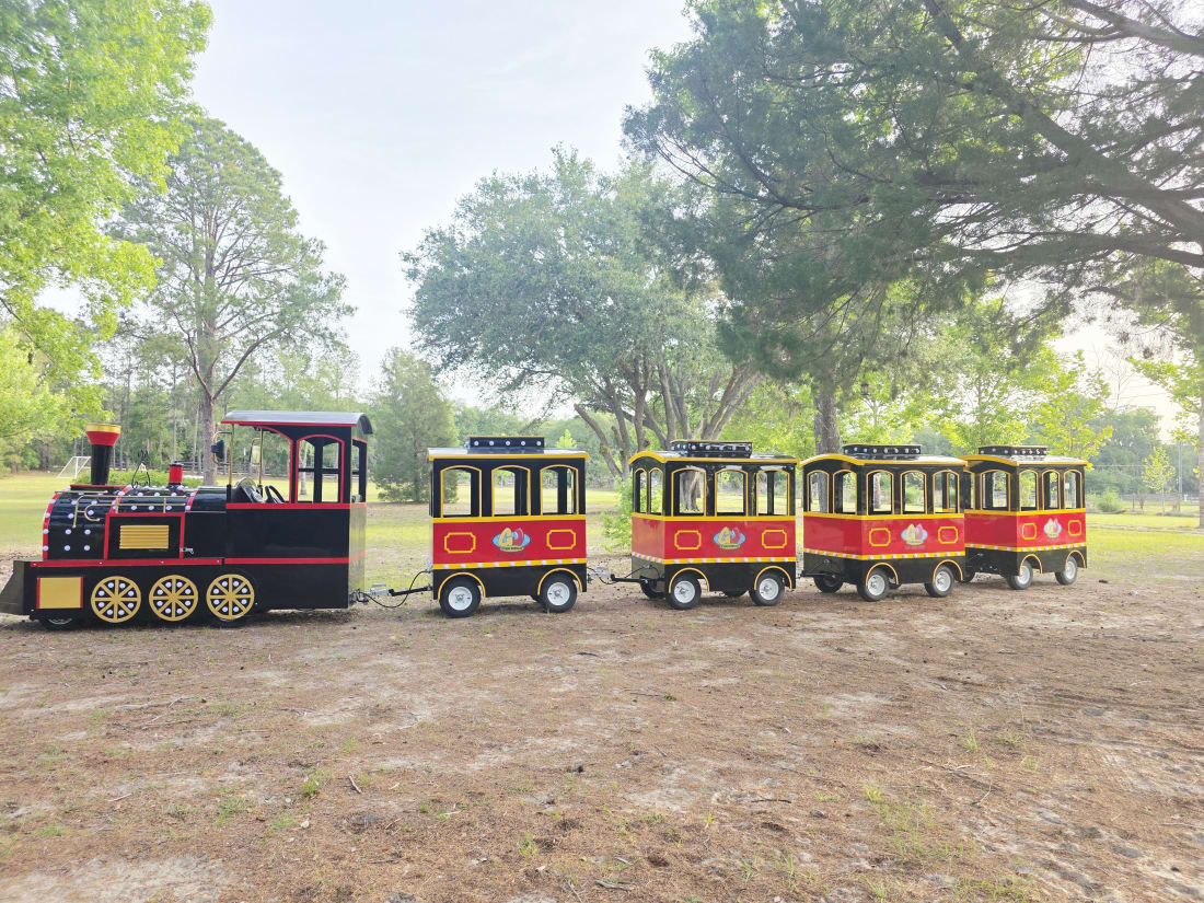 Gloria James Event Rentals | Clermont, Lake & Orange County
