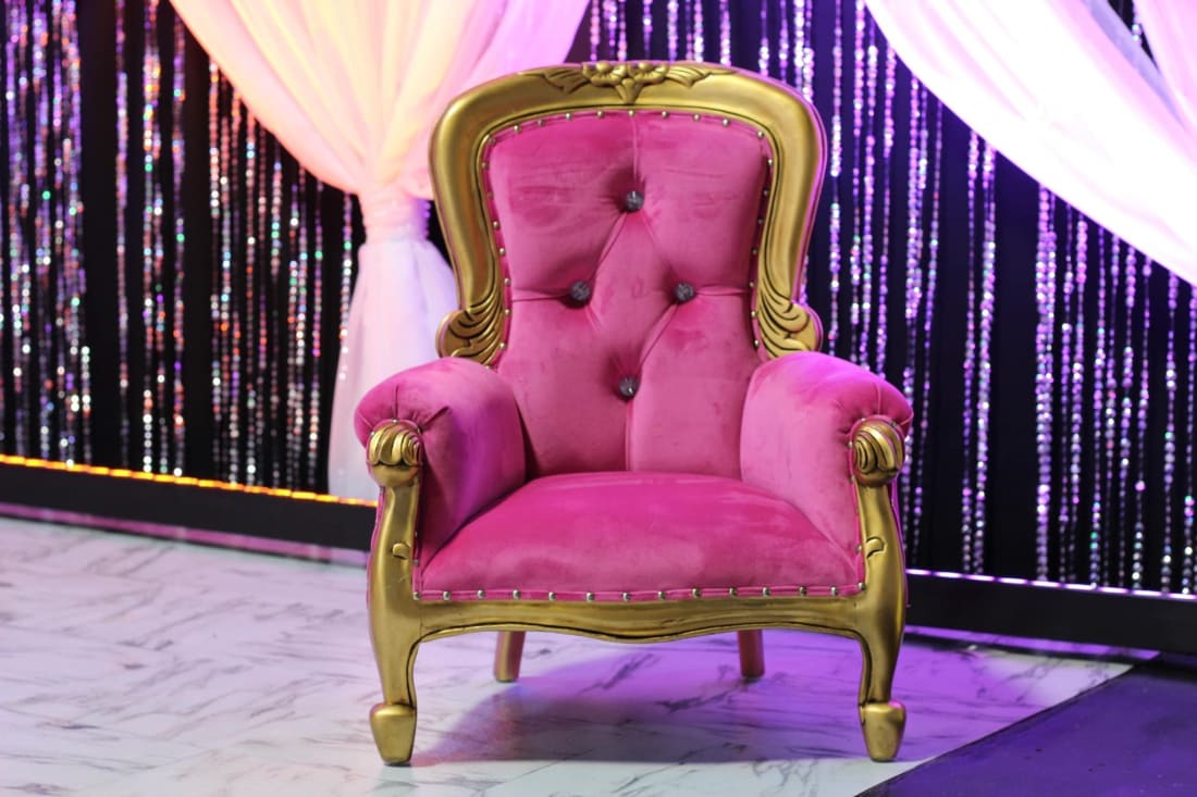 26 Inch Pretty in pink throne chair Best Hire service in Kentucky T Y Party Rentals