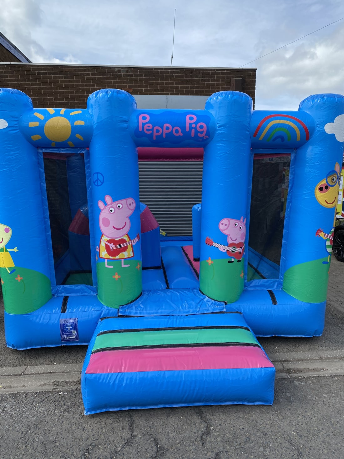 Bouncy pig best sale