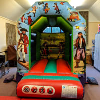 Pint Size Bouncy Castle