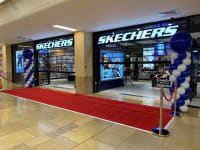 Bespoke Rope & Pole / Red Carpet image