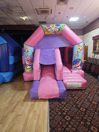 Baby shark pink front slide and bounce 12ftx16ft