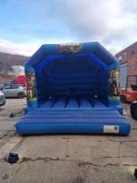 Roblox15ft x 15ft adult castle