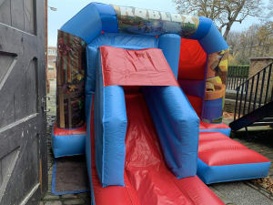 Roblox Bounce Snd Slide Bouncy Castle Hire In Gravesend Strood Sidcup Welling Northfleet Sevenoaks Dartford Chatham - windsor castle roblox