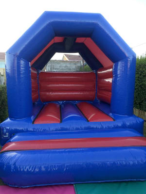 Blue & Red - 10ft x 12ft