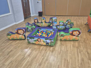 Jungle soft play set