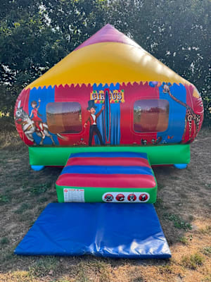 15x15 Greatest Showman Dome