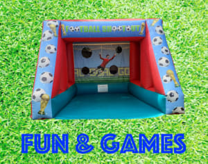 30ft by 19ft Inflatable Volleyball Court and football stadium - Bouncy  Castle Hire in Weymouth & Dorset