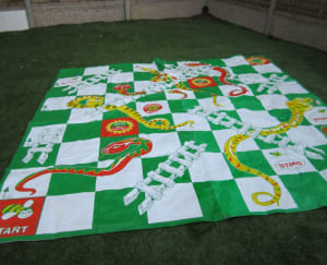 Giant Snakes and Ladders