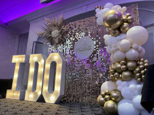 Sequin Simmer / Flower Walls