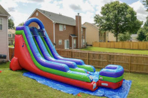 18' Thriller Water Slide