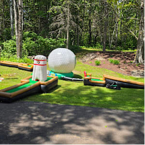 3 Hole Mini Golf