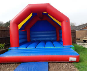 15x20 Multicoloured Castle