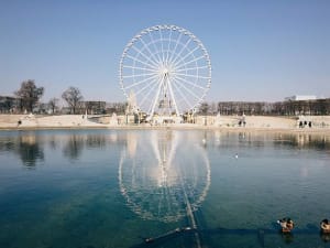 Giant Ferris Wheel - Big Wheel Giant Ferris Wheel