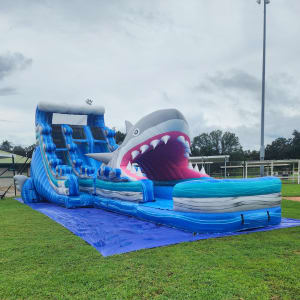 18 FT Jaws Shark Attack Dual Lane with slip and slide
