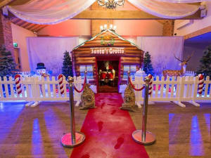 Santa's Grotto - Gold