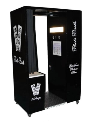 Deluxe Photo Booth