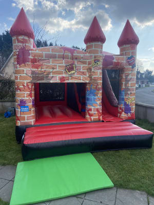 Bouncy castles suitable for smaller gardens