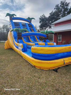 18 FT Lava Dual lane Center Climb