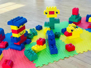 Giant foam lego online blocks