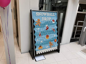 Christmas Themed Plinko Game Hire