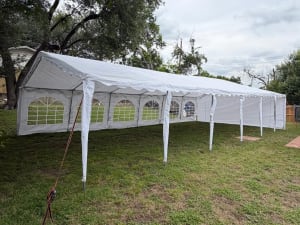 Tent 20 X 40 Feet