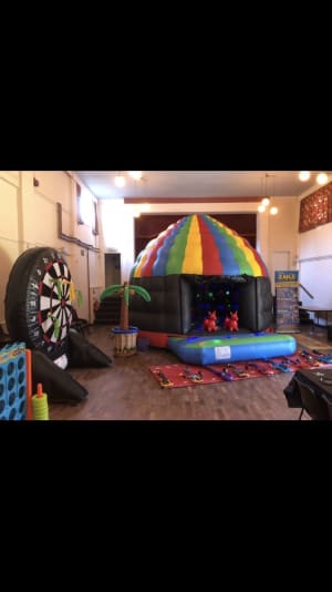 Inflatable Nightclub - Bouncy Castle Hire in Andover, Whitchurch, Tidworth,  and surrounding Hampshire & Wiltshire areas