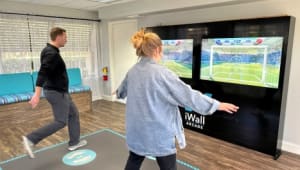 Interactive Football Simulator Wall I Wall (2 Player)