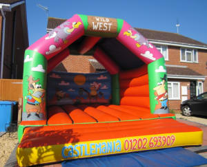 15x20 Western Theme Castle