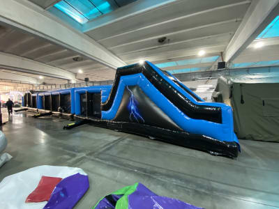 90 foot assault course, a assault course for hire from Cookes Castles