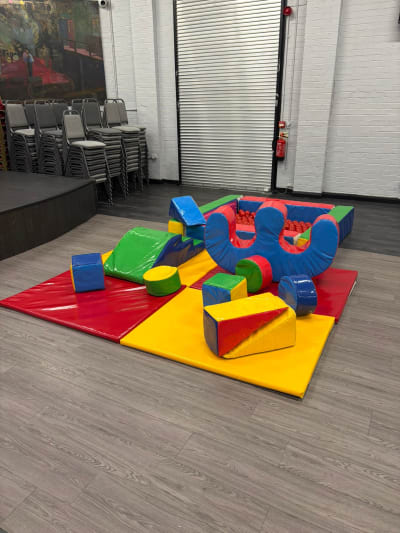 Tropical midi soft play package, a party package for hire from Let's Make Memories