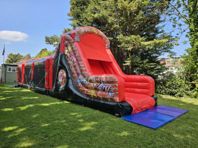 65 ft assault course, a assault course for hire from Abc Party Hire