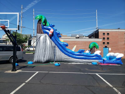 Slides & Waterslides