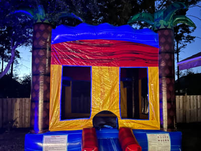 Single Bounce House